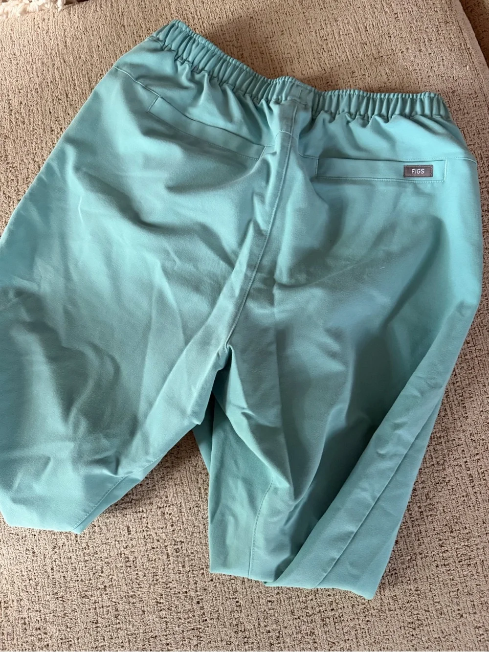 Men's FIGS Tansen Jogger scrub Pants in seaglass - Lightweight Comfort